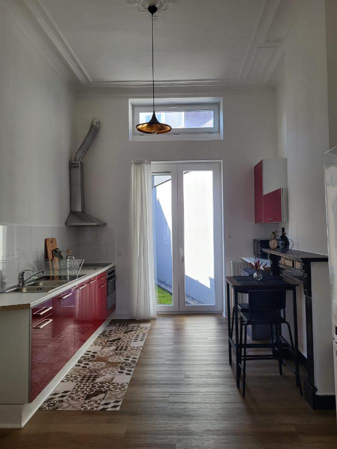 Brussels Bed & Blockchain Private With Shared Bathroom Maison d'hôtes
